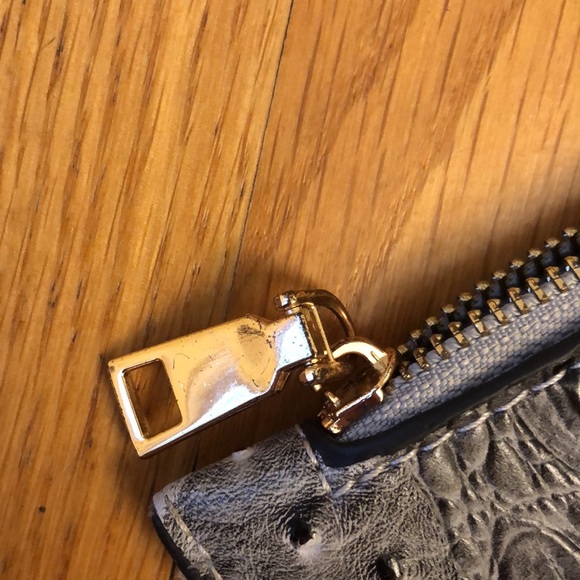 Textured Gray Coin Pouch - Picture 10 of 12